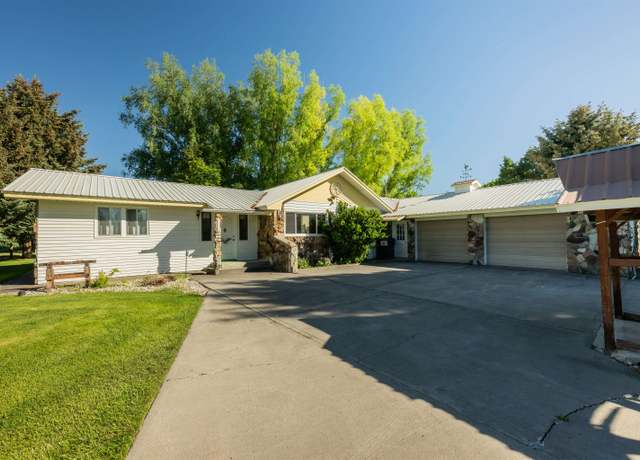 Property at 695 N 550 E, Firth, ID 83236, 3 beds, 2 baths