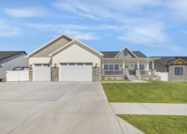 Property at 5148 Rockland Dr, Idaho Falls, ID 83401, 6 beds, 3 baths