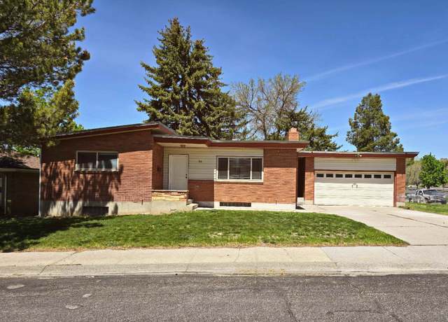 Property at 94 Yale St, Pocatello, ID 83201, 6 beds, 2 baths