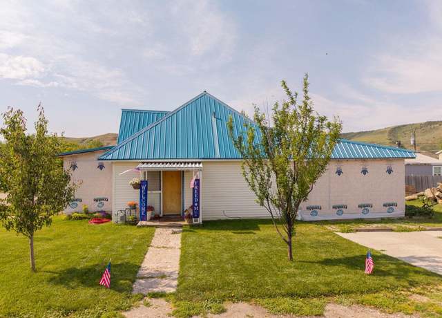 Property at 485 Commercial, Inkom, ID 83245, 2 beds, 2 baths