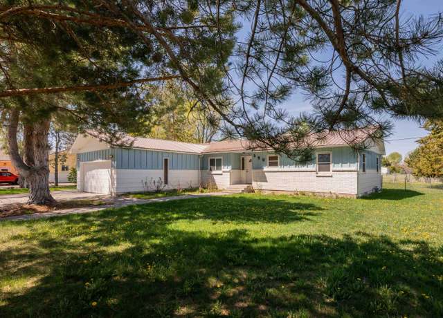 Property at 290 S Ammon Rd, Ammon, ID 83406, 6 beds, 3.5 baths