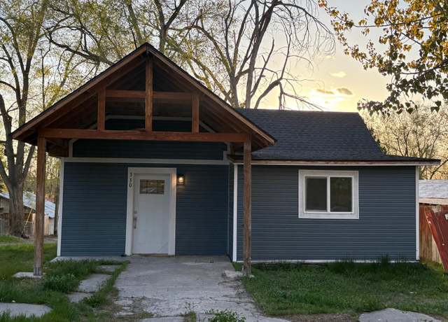 Property at 330 Garfield St, American Falls, ID 83211, 2 beds, 1 bath