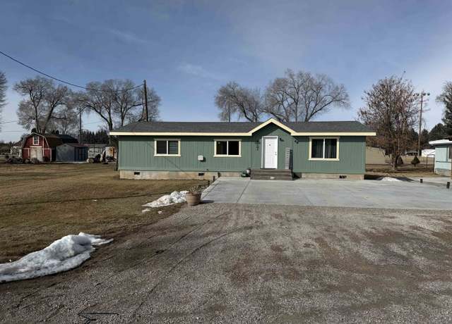 Property at 49 N 5th W, Aberdeen, ID 83210, 3 beds, 2 baths