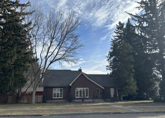 Property at 480 S Shilling Ave, Blackfoot, ID 83221, 4 beds, 2.5 baths