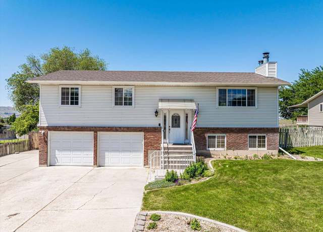 Property at 5153 Elizabeth, Chubbuck, ID 83202, 4 beds, 2.5 baths