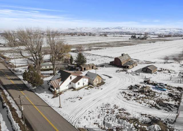 Property at 372 E 73rd S, Idaho Falls, ID 83404, 3 beds, 2 baths