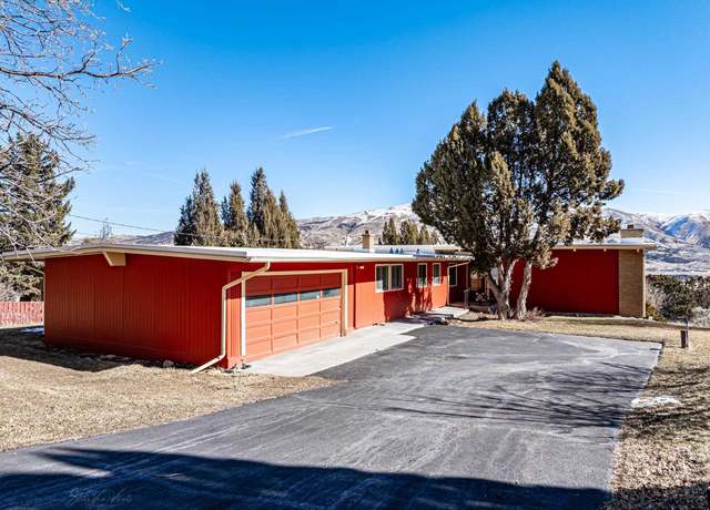 Property at 4780 Clearview Ave, Pocatello, ID 83204, 5 beds, 3 baths