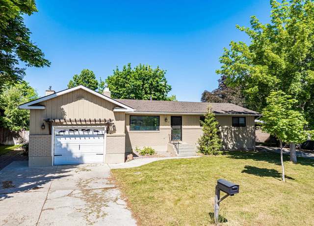 Property at 33 Temple Ave, Pocatello, ID 83201, 5 beds, 2.5 baths
