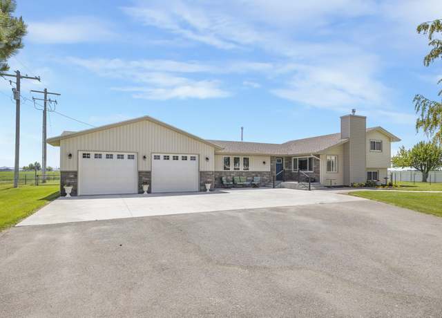 Property at 989 W 50 N, Blackfoot, ID 83221, 4 beds, 3 baths