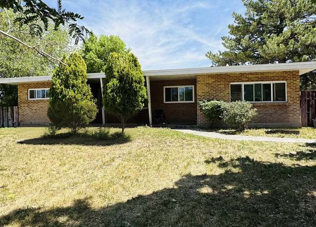 Property at 165 Horrocks Dr, Blackfoot, ID 83221, 3 beds, 2 baths
