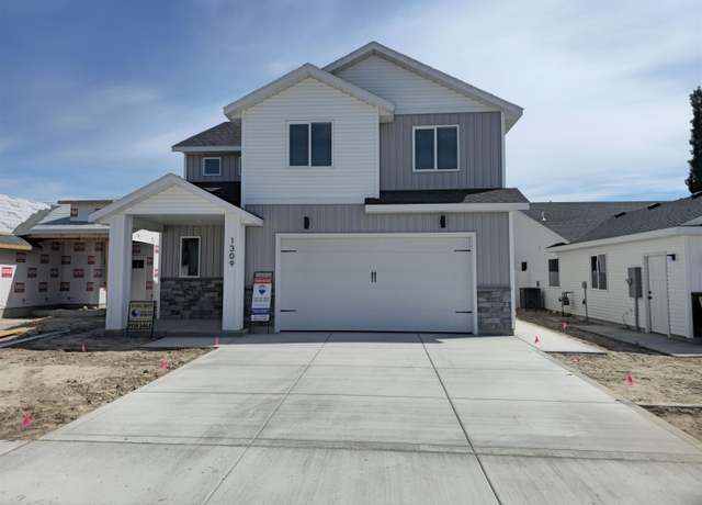Property at 1309 Troy, Pocatello, ID 83202, 4 beds, 2.5 baths