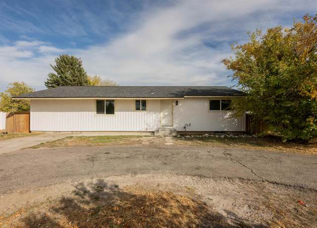 Property at 10356 N 25th East, Idaho Falls, ID 83401, 4 beds, 2 baths