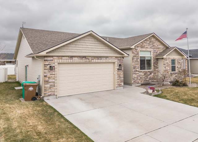 Property at 4542 Independence Ave, Chubbuck, ID 83202, 5 beds, 3 baths