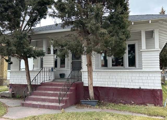 Property at 335 S 4th Ave, Pocatello, ID 83201, 4 beds, 2 baths