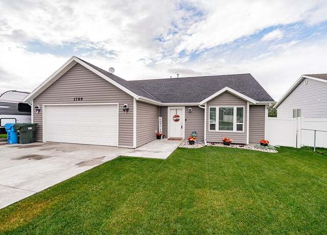 Property at 1789 Tempe Dr, Pocatello, ID 83201, 3 beds, 2 baths