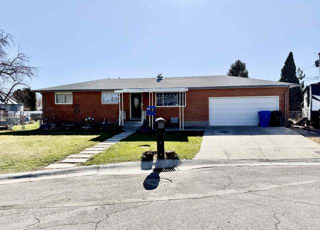 Property at 3601 Knowles Ave, Pocatello, ID 83201, 4 beds, 2 baths