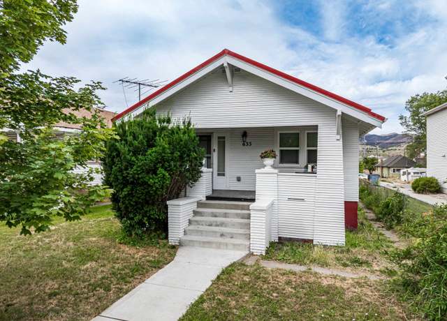 Property at 635 S 4th Ave, Pocatello, ID 83201, 3 beds, 2 baths