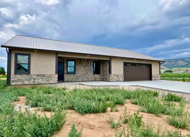 Property at 875 S Diane Dr, Grace, ID 83241, 3 beds, 2 baths