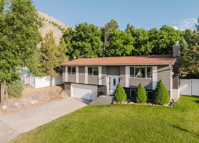 Property at 133 W Fife St, Lava Hot Springs, ID 83246, 4 beds, 3 baths