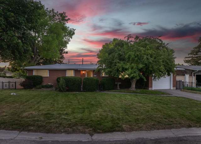 Property at 552 Skyline Dr, Pocatello, ID 83204, 4 beds, 1.5 baths
