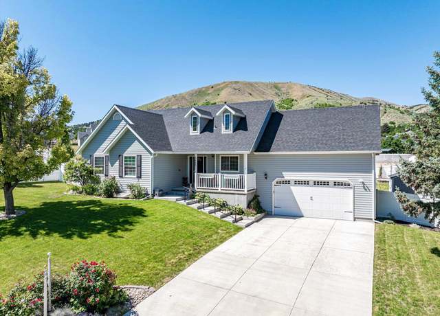 Property at 3625 Augusta Dr, Pocatello, ID 83204, 5 beds, 3 baths
