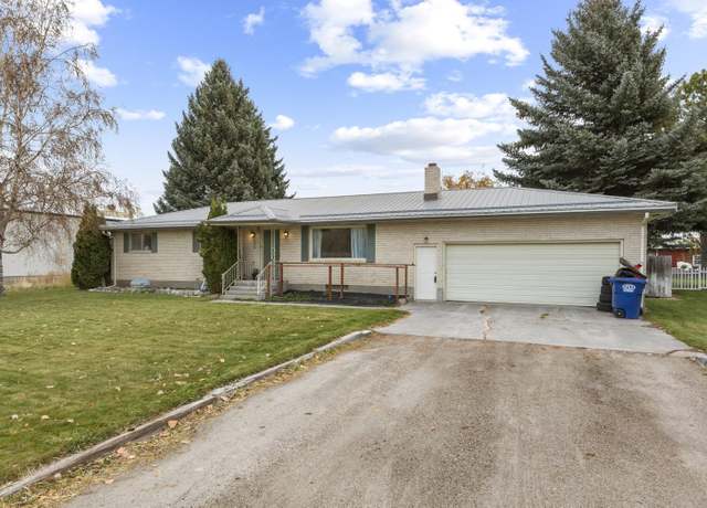 Property at 4064 S 2000 W, Rexburg, ID 83440, 5 beds, 2 baths