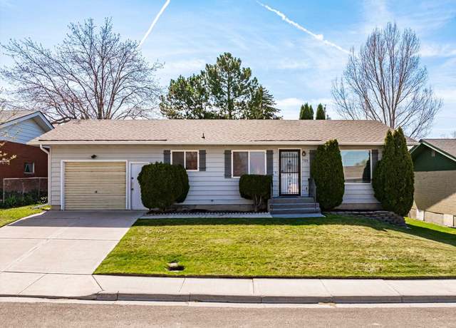 Property at 1323 E Alameda Rd, Pocatello, ID 83201, 3 beds, 2 baths