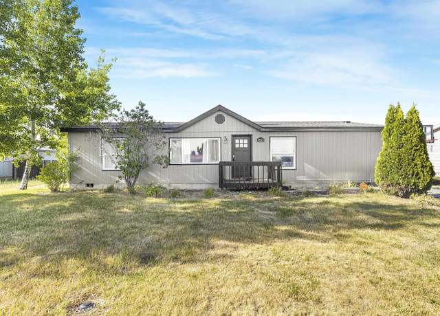 Property at 3807 E Greenwillow Ln, Idaho Falls, ID 83401, 4 beds, 2 baths