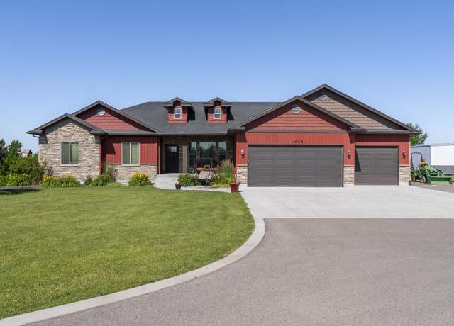 Property at 1444 N 980 E, Shelley, ID 83274, 6 beds, 3 baths