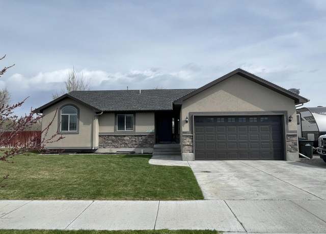 Property at 2185 Lawrence Ln, Blackfoot, ID 83221, 5 beds, 3 baths