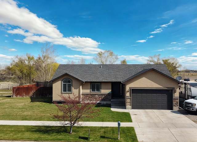 Property at 2185 Lawrence Ln, Blackfoot, ID 83221, 5 beds, 3 baths
