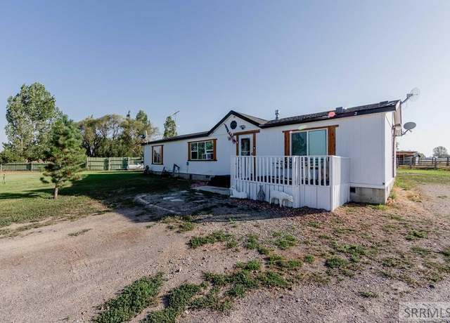 Property at 286 N 2300 E, St Anthony, ID 83445, 3 beds, 2 baths