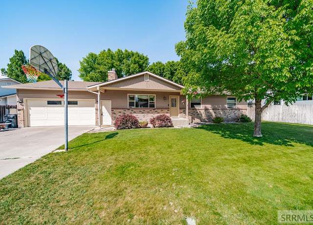 Property at 2792 Periska Way, Idaho Falls, ID 83402, 5 beds, 3 baths