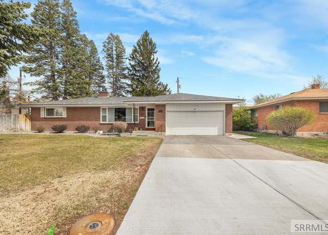 Property at 155 Lincoln Dr, Idaho Falls, ID 83401, 4 beds, 2 baths
