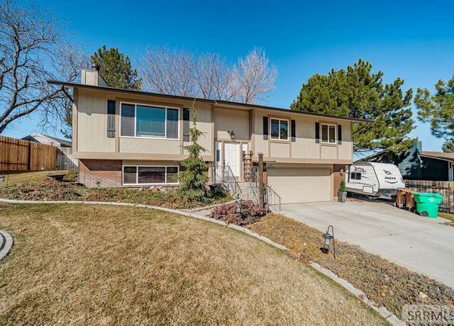 Property at 5055 Pleasant View Dr, Chubbuck, ID 83202, 4 beds, 3 baths