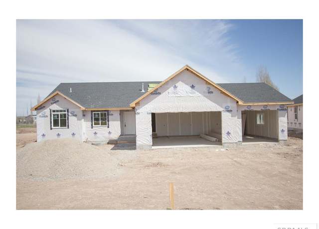 Property at 4485 Blackstone Dr, Idaho Falls, ID 83404, 6 beds, 3 baths