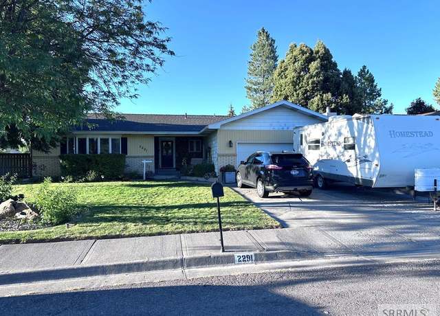Property at 2291 Mesa St, Idaho Falls, ID 83401, 5 beds, 3 baths