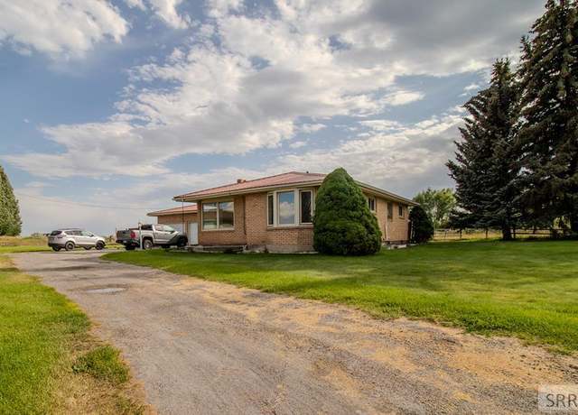 Property at 545 E 1250 N, Shelley, ID 83274, 4 beds, 2.5 baths