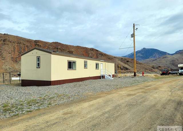 Property at 130 E Chukar Cir, Salmon, ID 83467, 3 beds, 2 baths