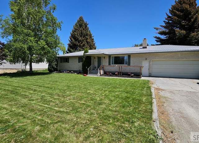 Property at 4064 S 2000 W, Rexburg, ID 83440, 5 beds, 2 baths
