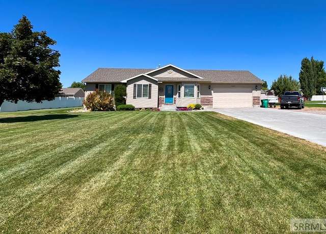 Property at 3889 E 12 N, Rigby, ID 83442, 6 beds, 3 baths