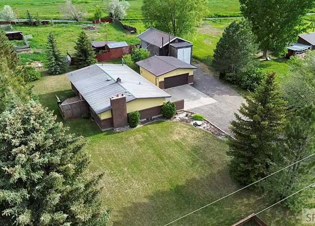 Property at 4000 E 97th N, Idaho Falls, ID 83401, 4 beds, 2 baths