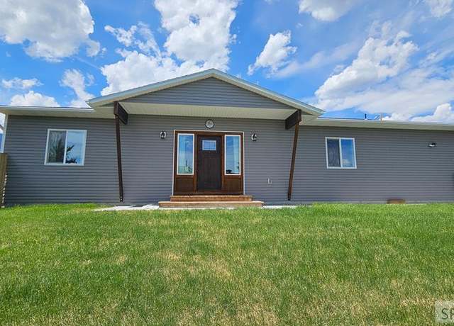 Property at 1104 Taft Ave, Salmon, ID 83467, 3 beds, 2 baths