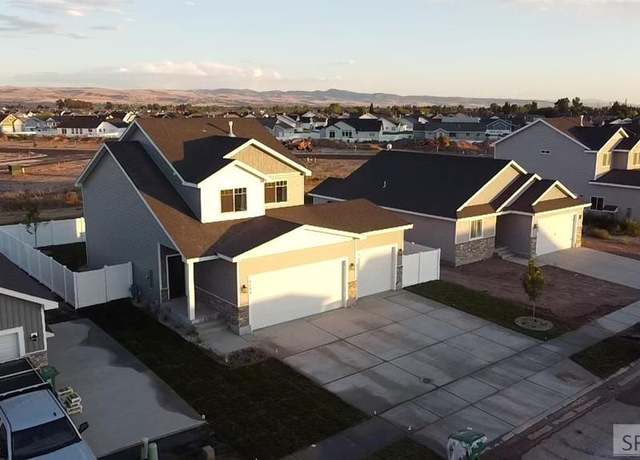 Property at 4680 N Memory Ln, Idaho Falls, ID 83401, 4 beds, 3.5 baths