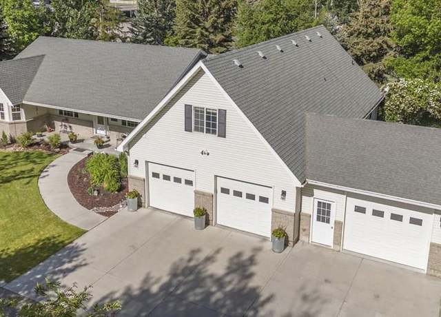Property at 3863 E 300 N, Rigby, ID 83442, 4 beds, 2.5 baths