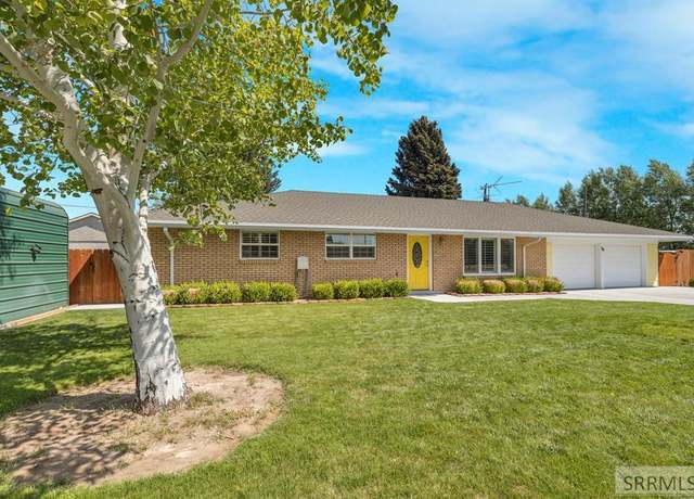 Property at 30 Parker Ave, Blackfoot, ID 83221, 3 beds, 1 bath