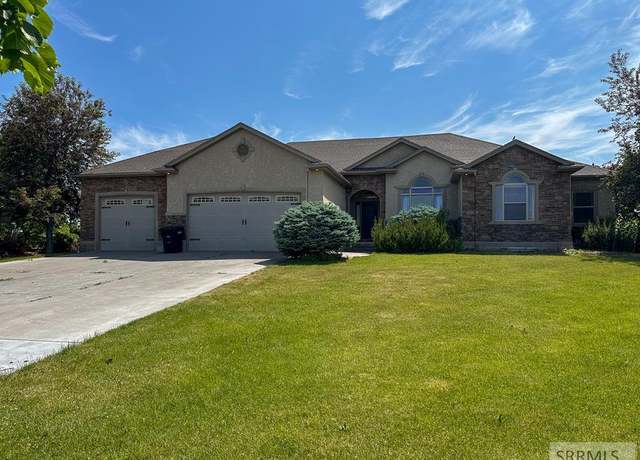 Property at 6192 E Pheasant Dr, Ammon, ID 83401, 4 beds, 2.5 baths