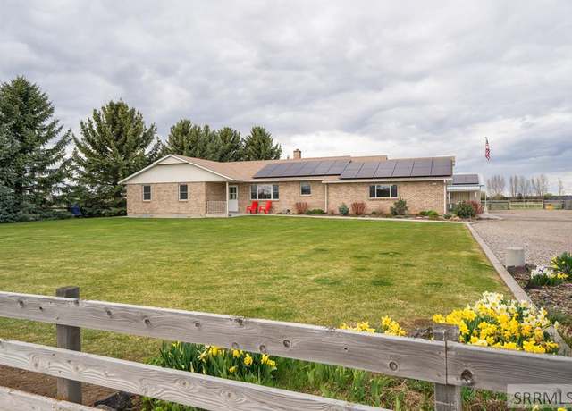 Property at 1200 W 8200 S, Rexburg, ID 83440, 5 beds, 2.5 baths