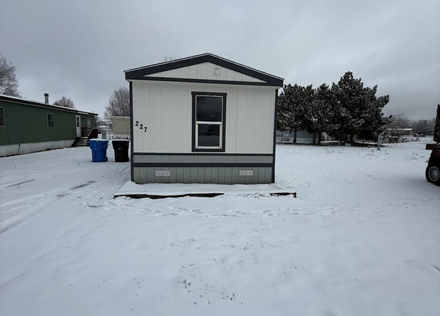 Property at 1900 W Quinn Rd #227, Pocatello, ID 83202, 3 beds, 2 baths