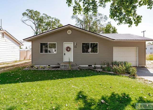 Property at 286 Rice St, Blackfoot, ID 83221, 3 beds, 1 bath